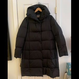 Kenneth Cole Reaction Black puffer coat